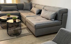 Comfortable & Quiet Apartment 1